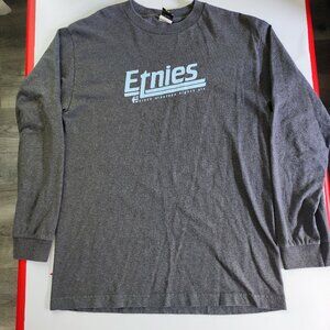 Etnies long sleeve lightweight pullover grey with graphic design men's size M